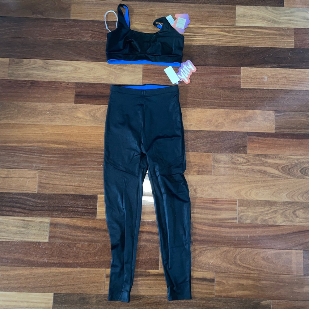NWT workout outfit